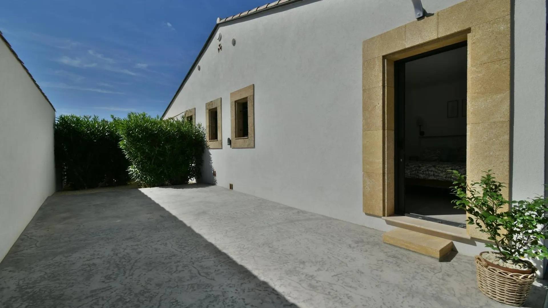 Une Nuit En Luberon Puyvert Guest house