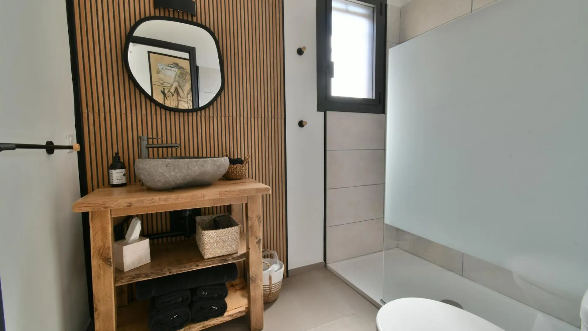 Une Nuit En Luberon Puyvert Guest house